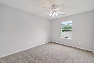 14308 Rocky Briar Ln, Rosharon, TX 77583 - Photo 34