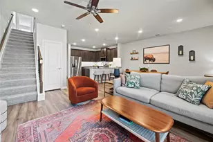 8001 Scanlan Trl, Missouri City, TX 77459 - Photo 6