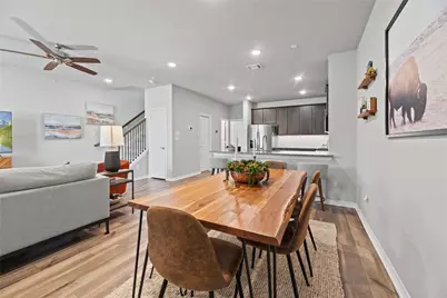 8001 Scanlan Trail, Missouri City, TX 77459 - Photo 8