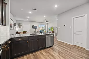 8001 Scanlan Trl, Missouri City, TX 77459 - Photo 16