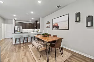 8001 Scanlan Trl, Missouri City, TX 77459 - Photo 1