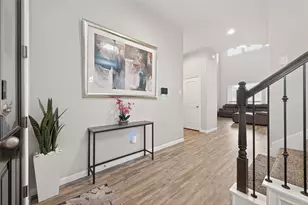 25718 Balsamwood Dr, Tomball, TX 77375 - Photo 4