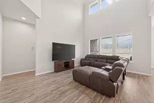 25718 Balsamwood Dr, Tomball, TX 77375 - Photo 6