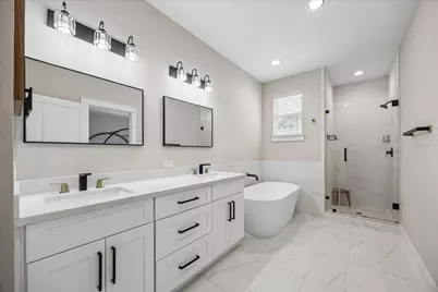 848 Fisher Street #C, Houston, TX 77018 - Photo 14