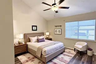 8952 Wilcrest Dr, Houston, TX 77099 - Photo 6