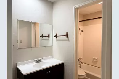 8952 Wilcrest Drive, Houston, TX 77099 - Photo 8
