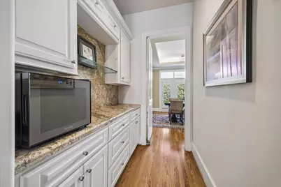 2426 Nantucket Drive #B, Houston, TX 77057 - Photo 14