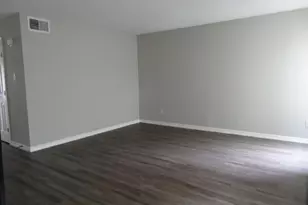 15521 Weldon Dr, Houston, TX 77032 - Photo 8