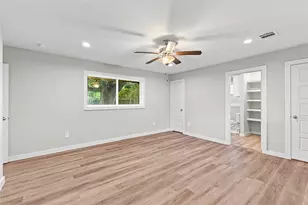 2006 Colby Dr, Baytown, TX 77520 - Photo 12
