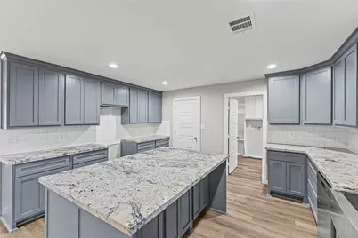 2006 Colby Drive, Baytown, TX 77520 - Photo 8
