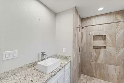 2006 Colby Drive, Baytown, TX 77520 - Photo 14