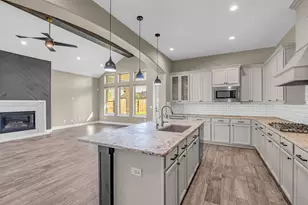 10630 Hazel Hills Dr, Cypress, TX 77433 - Photo 18