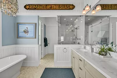 2457 E Seaside Drive, Galveston, TX 77550 - Photo 30