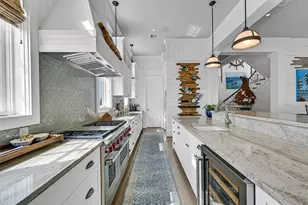 2457 E Seaside Dr, Galveston, TX 77550 - Photo 12