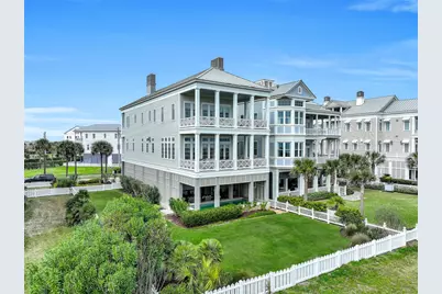 2457 E Seaside Drive, Galveston, TX 77550 - Photo 1