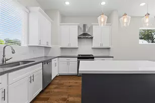 2102 Bello Amanecer Ln, Houston, TX 77055 - Photo 14