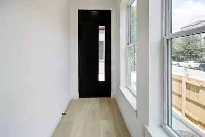 1214 W 24th Street #D, Houston, TX 77008 - Photo 4