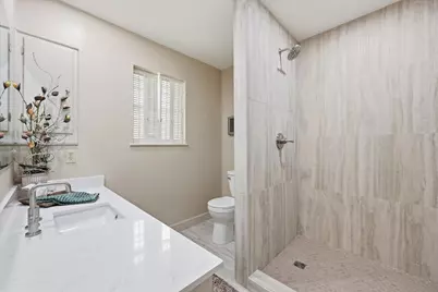 2127 Treemont Lane, Orange, TX 77630 - Photo 18