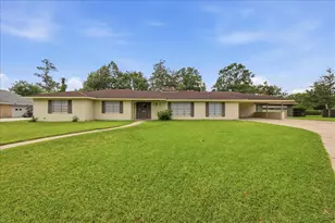 2127 Treemont Ln, Orange, TX 77630 - Photo 1