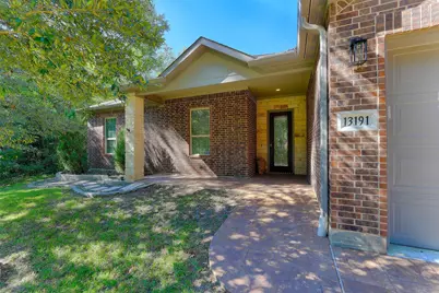 13191 Royal Lake Drive, Conroe, TX 77303 - Photo 4