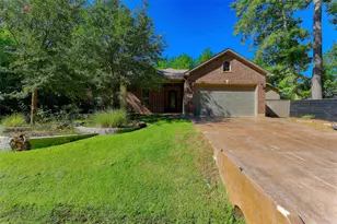 13191 Royal Lake Dr, Conroe, TX 77303 - Photo 1