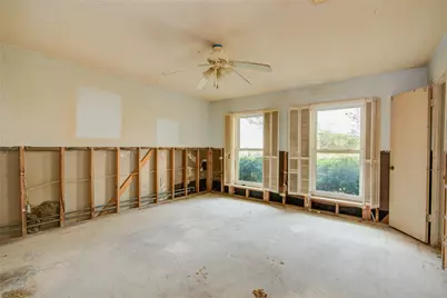 14249 Lost Meadow Lane, Houston, TX 77079 - Photo 16