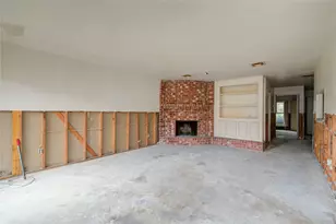 14249 Lost Meadow Ln, Houston, TX 77079 - Photo 6