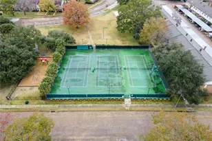 14249 Lost Meadow Ln, Houston, TX 77079 - Photo 28