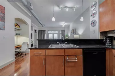 1901 Post Oak Boulevard #1106, Houston, TX 77056 - Photo 8