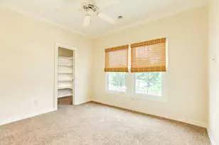 1 Heritage Oak Ct, Lake Jackson, TX 77566 - Photo 36