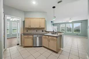 18511 Grove Brook Ln, Cypress, TX 77429 - Photo 8