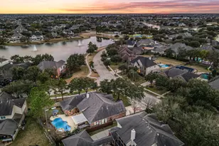 1915 Lakeside Xing, Katy, TX 77494 - Photo 2