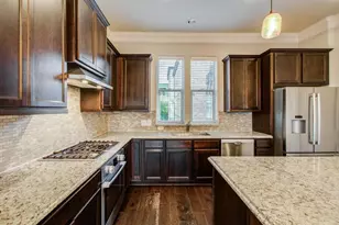 610 Delano St, Houston, TX 77003 - Photo 8