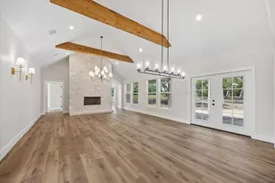 103 Woodland Creek Ln, La Grange, TX 78945 - Photo 6