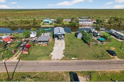 83 County Road 299, Bay City, TX 77414 - Photo 18