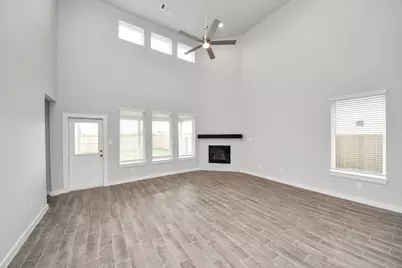 2106 Della Lakes Court, Fresno, TX 77545 - Photo 18