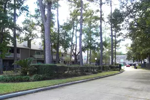 14911 Wunderlich Dr, Houston, TX 77069 - Photo 2