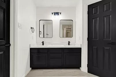 15911 Breanna Lane, Houston, TX 77049 - Photo 16