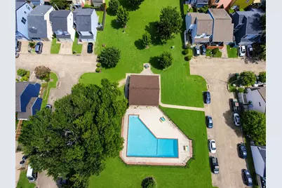 10254 Sunwood Drive, Houston, TX 77041 - Photo 4