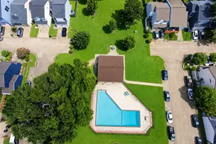 10254 Sunwood Dr, Houston, TX 77041 - Photo 4