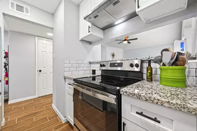 10254 Sunwood Drive, Houston, TX 77041 - Photo 12