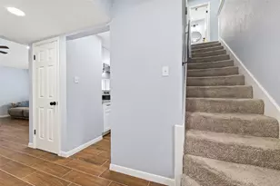 10254 Sunwood Dr, Houston, TX 77041 - Photo 8