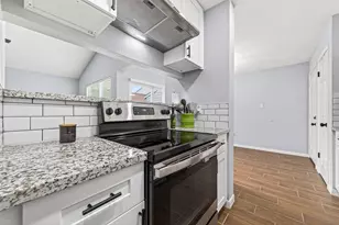 10254 Sunwood Dr, Houston, TX 77041 - Photo 10