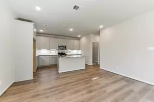 3011 Wicker Ln, Pinehurst, TX 77362 - Photo 8