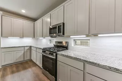 3011 Wicker Lane, Pinehurst, TX 77362 - Photo 12