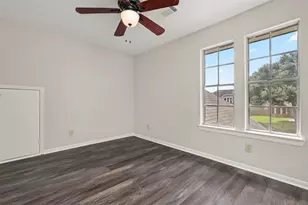 714 Regency Ct, Friendswood, TX 77546 - Photo 18