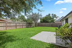 714 Regency Ct, Friendswood, TX 77546 - Photo 22