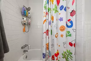 701 Highland St, Houston, TX 77009 - Photo 20