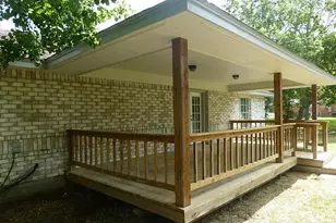 1525 Calvit St, Hempstead, TX 77445 - Photo 22