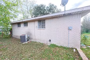 14531 Essendine Ln, Houston, TX 77045 - Photo 12